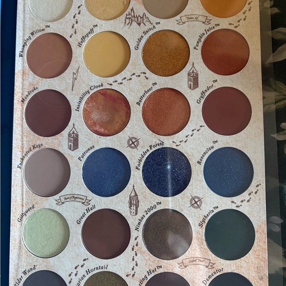 ColourPop Magical Hogwarts Eyeshadow Palette - Picture 4 of 8